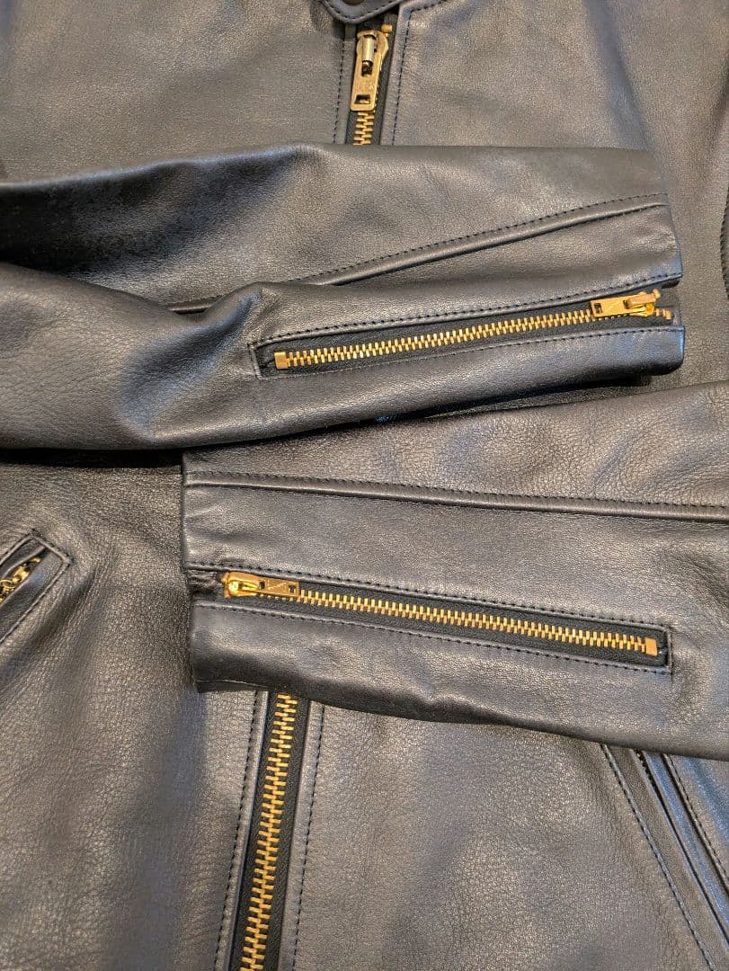 AVIREX 牛革 シングルライダースジャケット