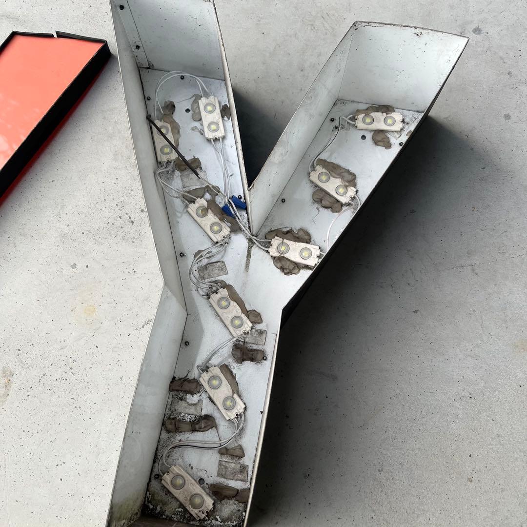 Y 看板 アルファベット レターサイン 文字 アメリカ ビンテージ アンティーク