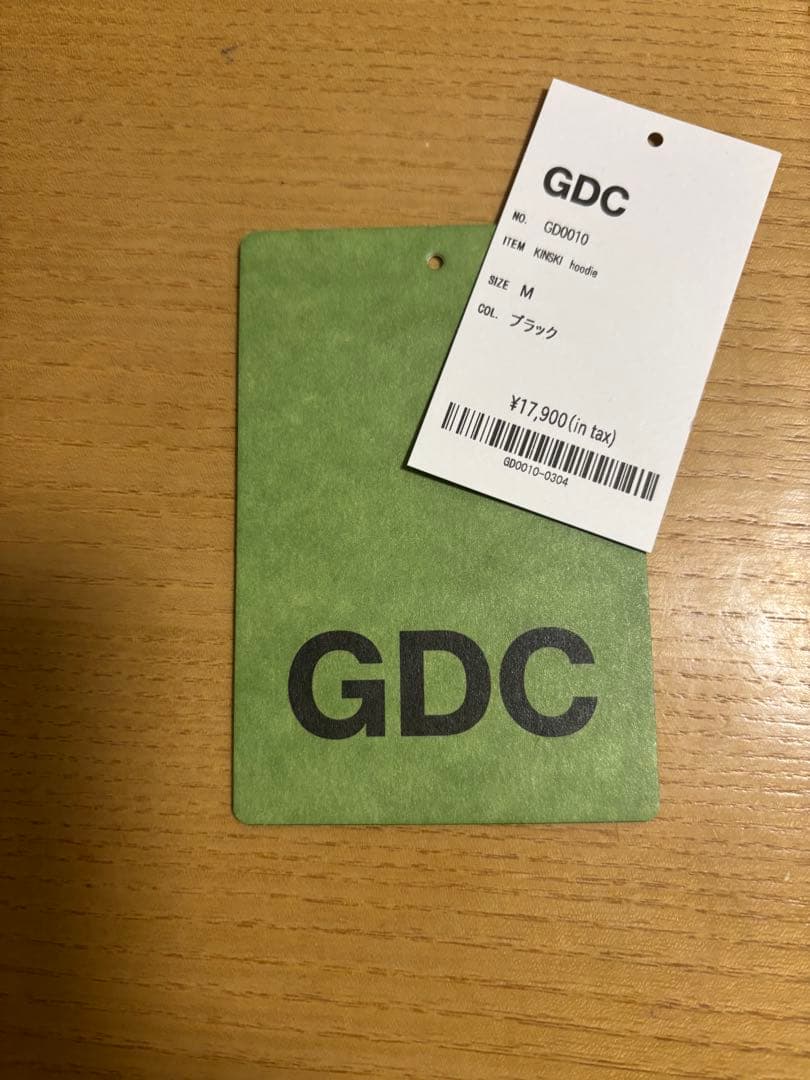 GDC Kinski ロゴプリント プルオーバーパーカー ブラック M タグ付き