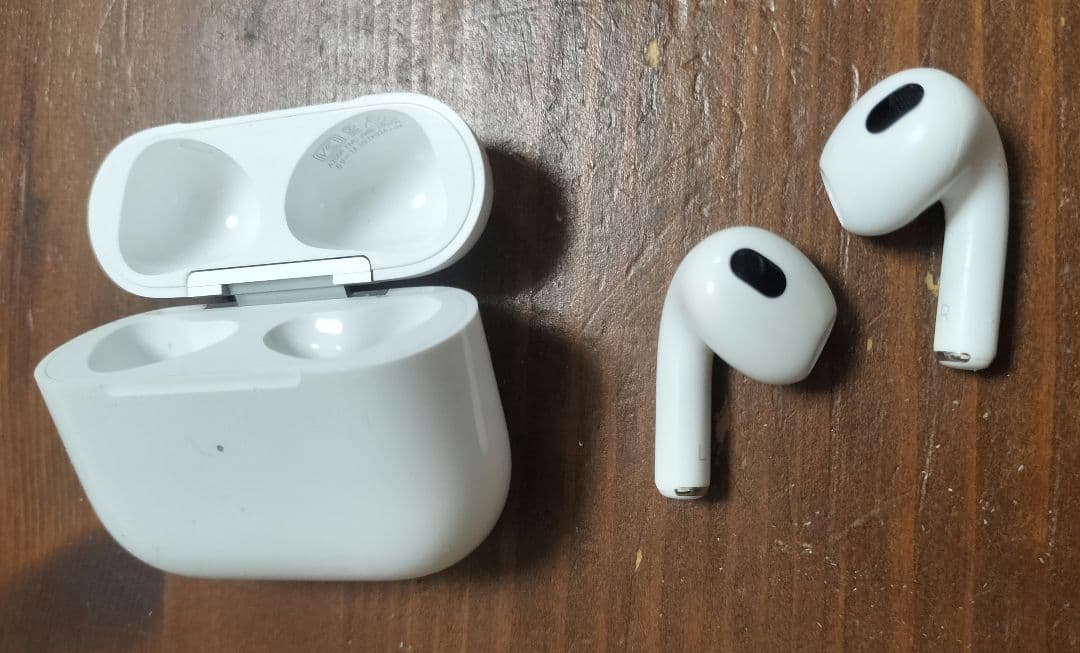 AirPods本体 第3世代