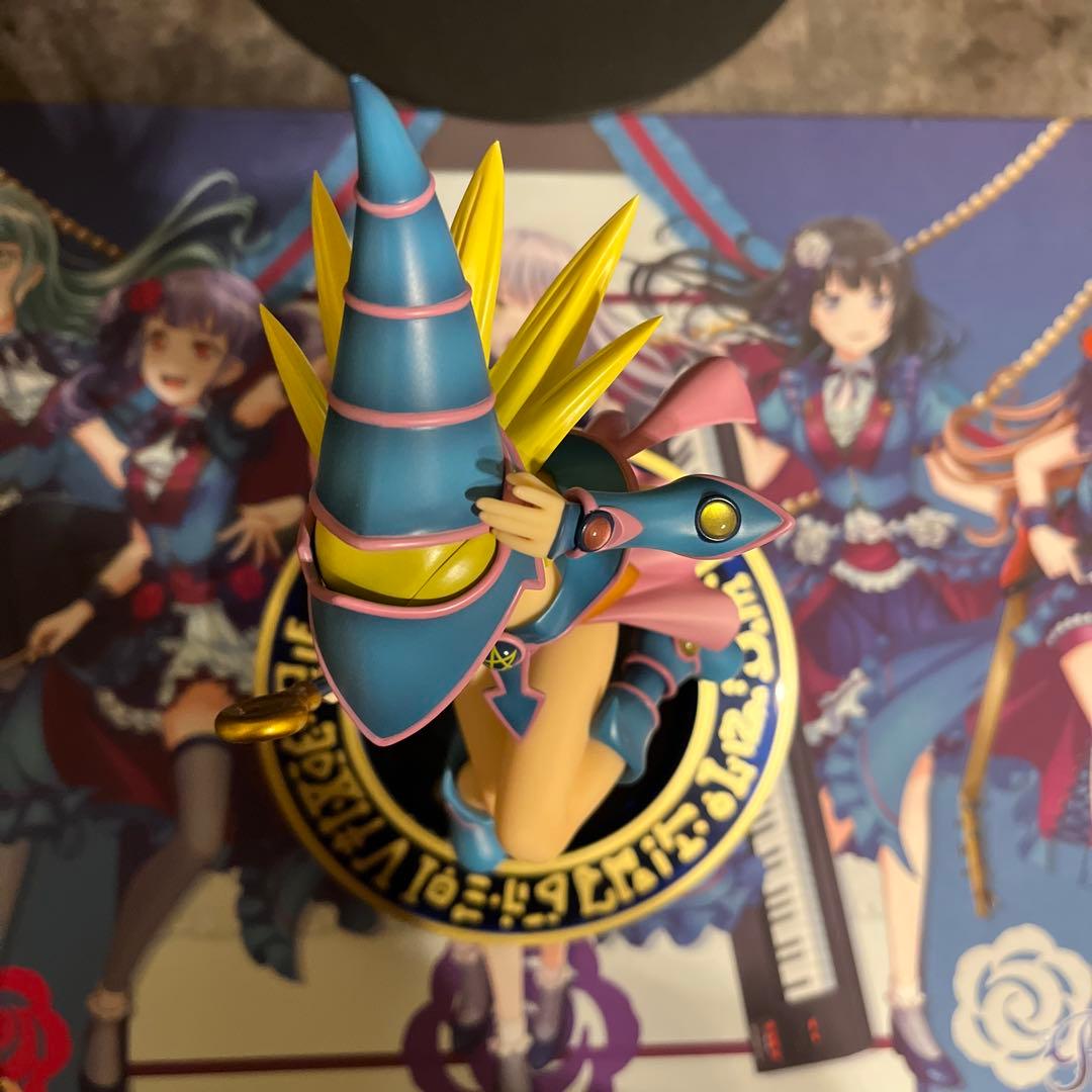 遊戯王 ブラックマジシャンガール フィギュア