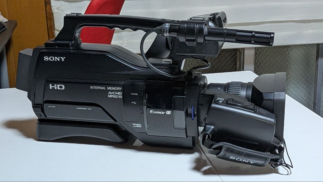 【業務用】SONY HXR-MC2000 バッグ・充電器付き 160倍ズーム