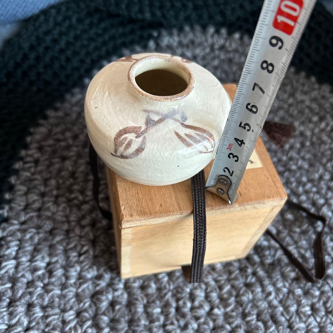 旧蔵中国骨董 【 唐白磁壺型一輪挿し花入】古くから中国で愛用されている陶磁器名品