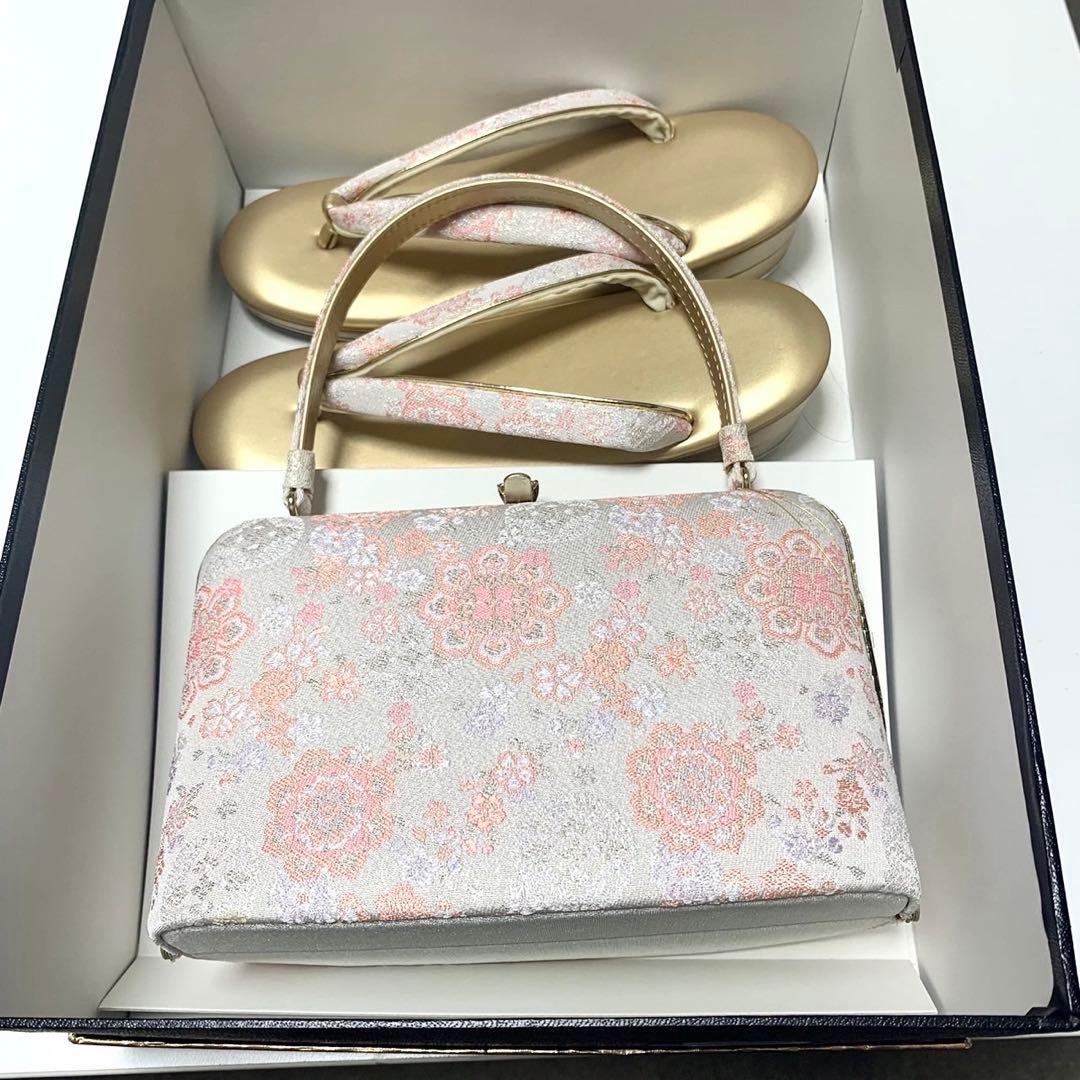 hamama ◆うさうさ233◆和装用バッグと草履のセット（ピンク・金色）