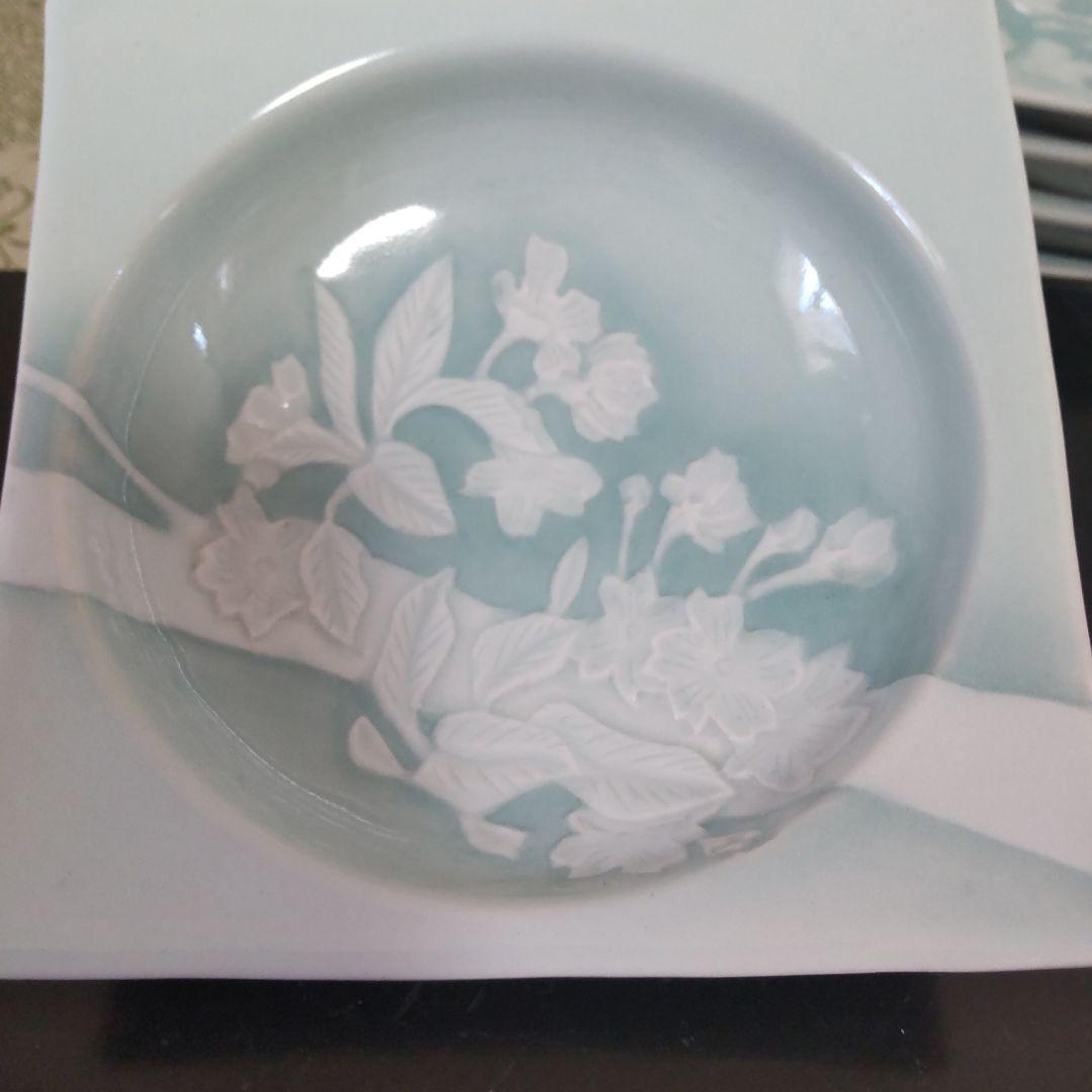 九谷焼小鉢五枚組　青白瓷桜文彫り四方　池島保雄作