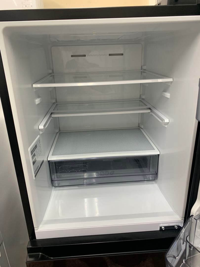 kj240 ハイセンス 冷蔵庫　HR-G280HBR 2024年製　動作品