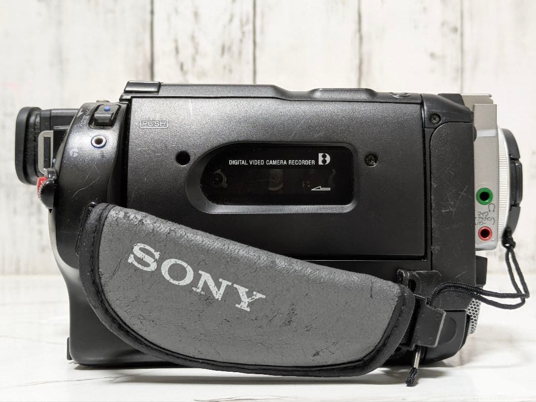 【豪華セット】SONY　DCR-TRV310　Digital8　8mm対応