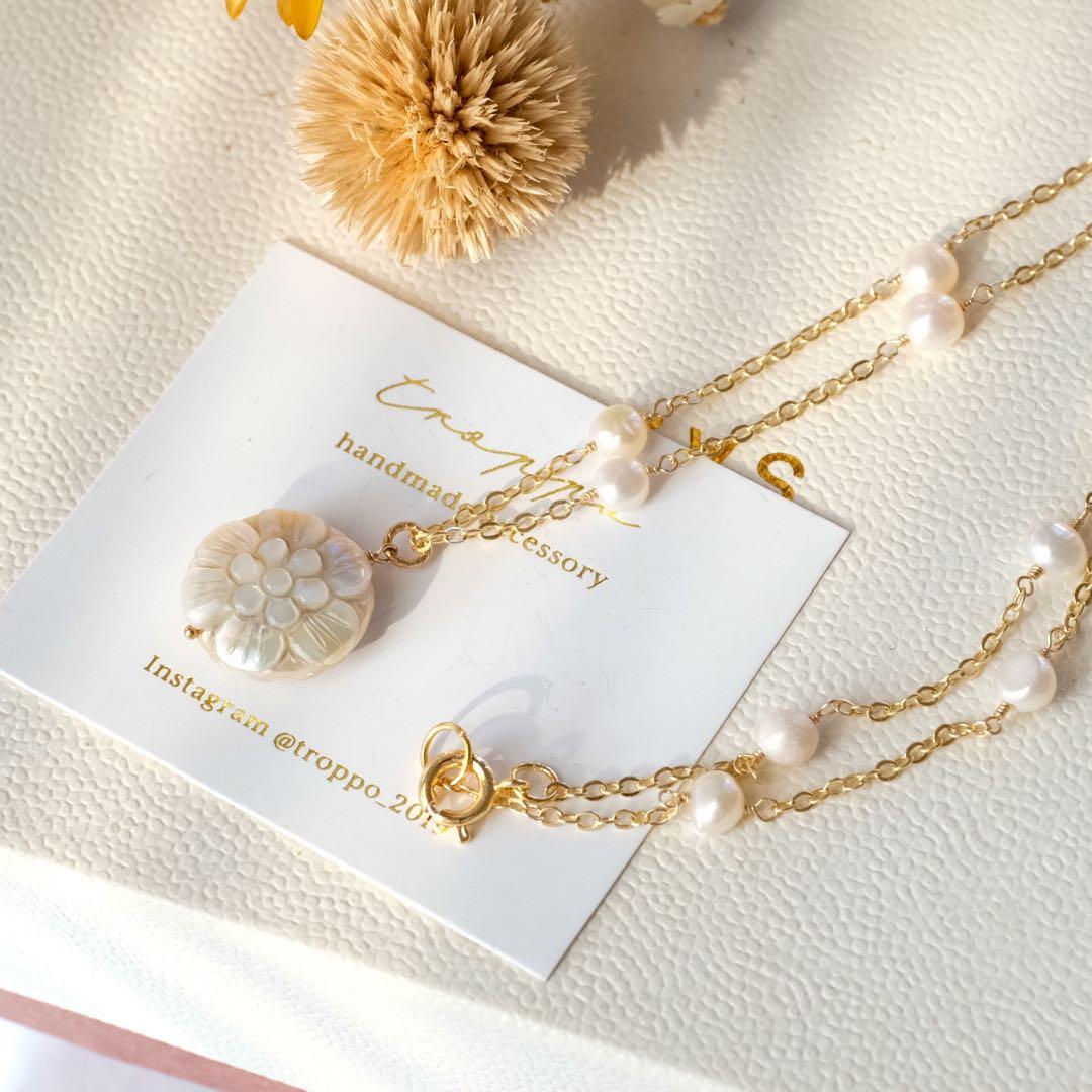 Ｇちゃん ♦︎14kgf淡水パールフラワーカービングネックレス