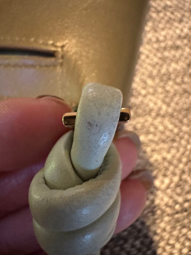 LOEWE ノットコンパクトジップウォレット 二つ折り財布 オリーブグリーン