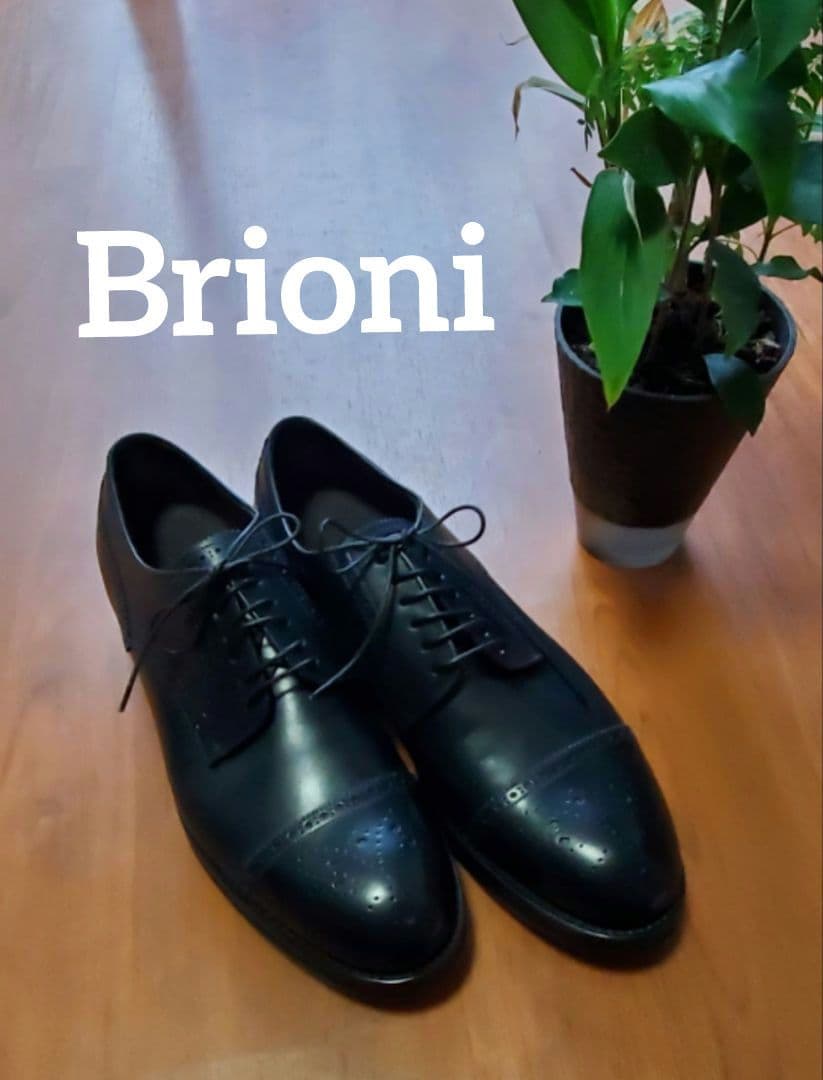 【未使用品】Brioni メダリオンストレートチップシューズ ドレスシューズ 黒
