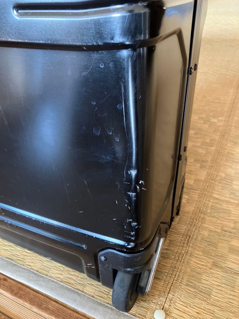 ZERO HALLIBURTON ゼロ ハリバートン 2輪スーツケース