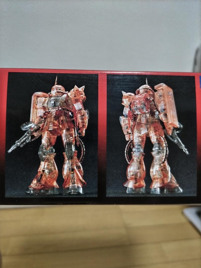 MGシャア専用ザクII・ザクIIクリスタルバージョン2体セット
