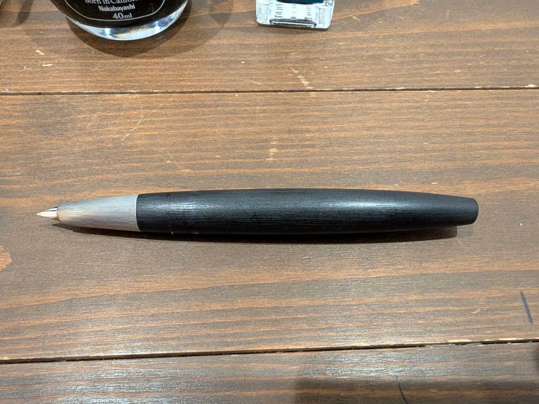 週末値下げ！LAMY2000 万年筆 EF(極細字）おまけインクボトル３つ付き