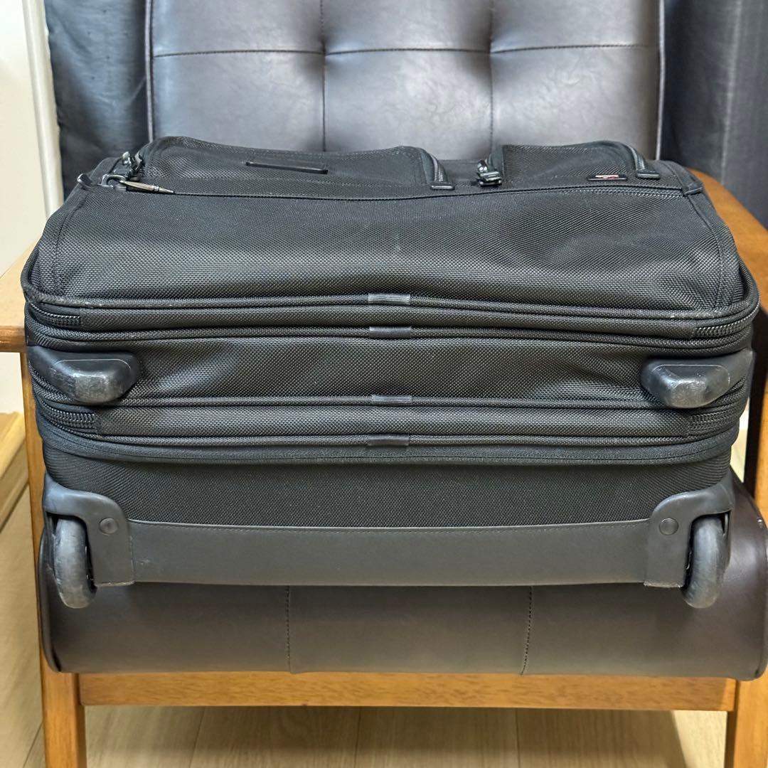 状態良好！TUMI 26127DH ブラック　ビジネストローリー　2輪