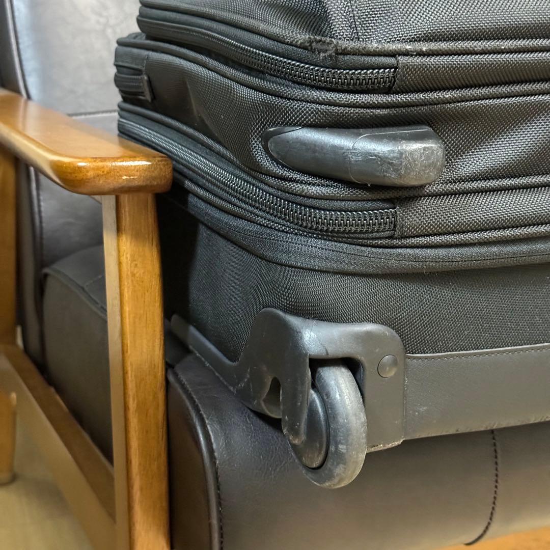 状態良好！TUMI 26127DH ブラック　ビジネストローリー　2輪