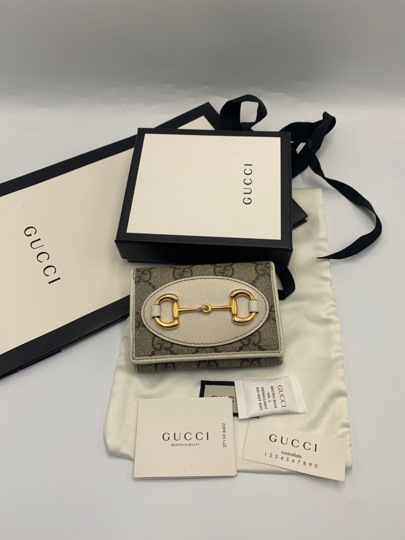 正規品　美品　グッチ財布　グッチホースビット　グッチGGスプリーム グッチレザー