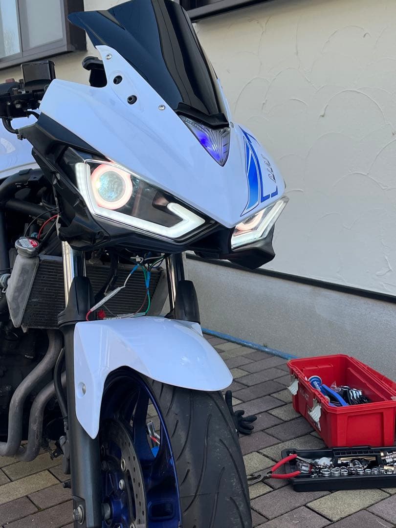 YZF-R25 ヘッドライトユニット