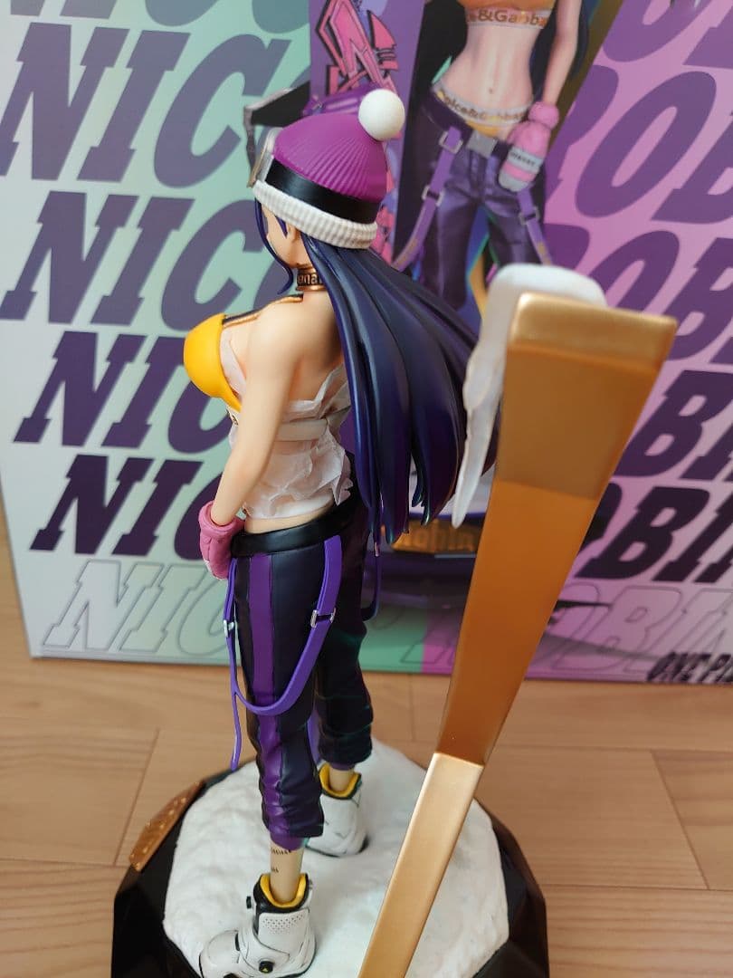 ベビーフェイススタジオ スポーツロビン LED付き