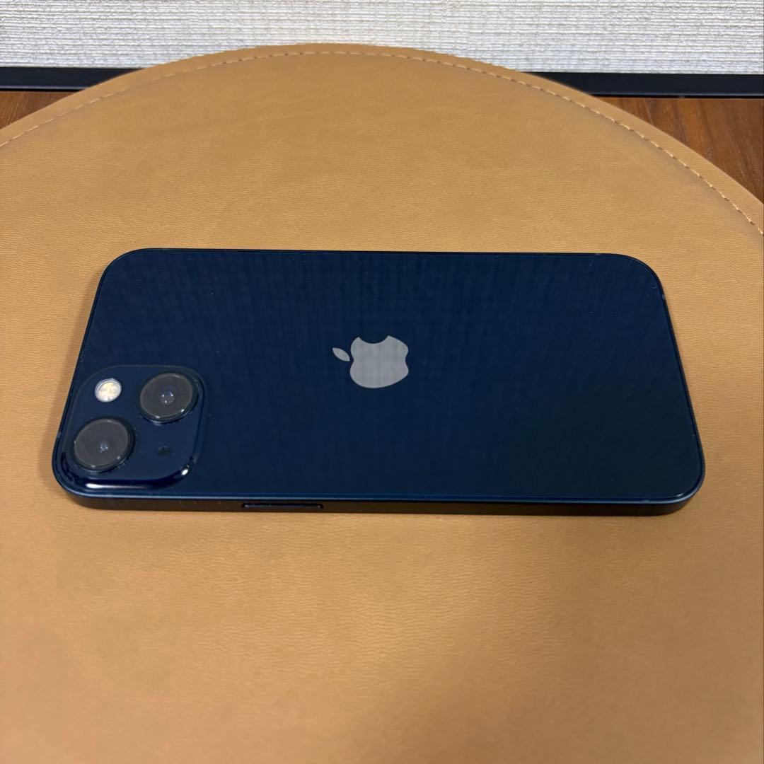 お得！iPhone 13 本体 128GB ブルー カバー&ガラスフィルム付き！