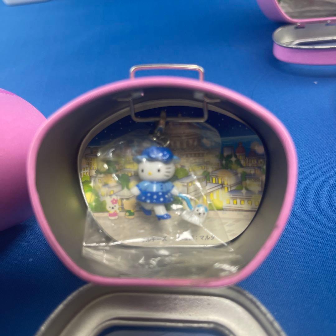 お*た様 レア　キティ　世界　子犬のお散歩　ファスナーマスコット　6セット　未使