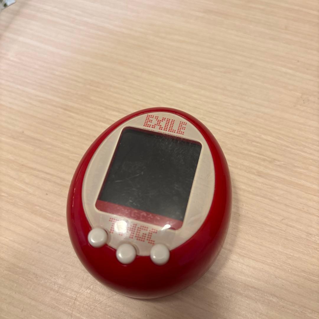 EXILE レッド　エグモっち　たまごっち