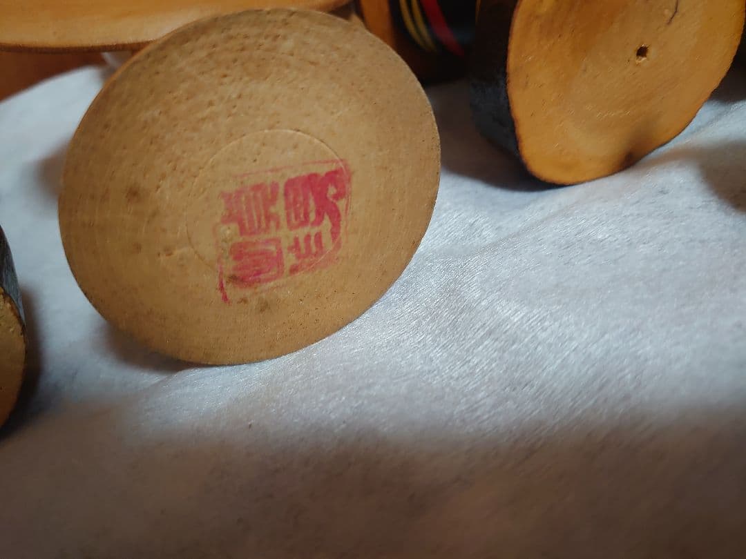 こけし達と白い人 陶器 置物 昭和レトロ