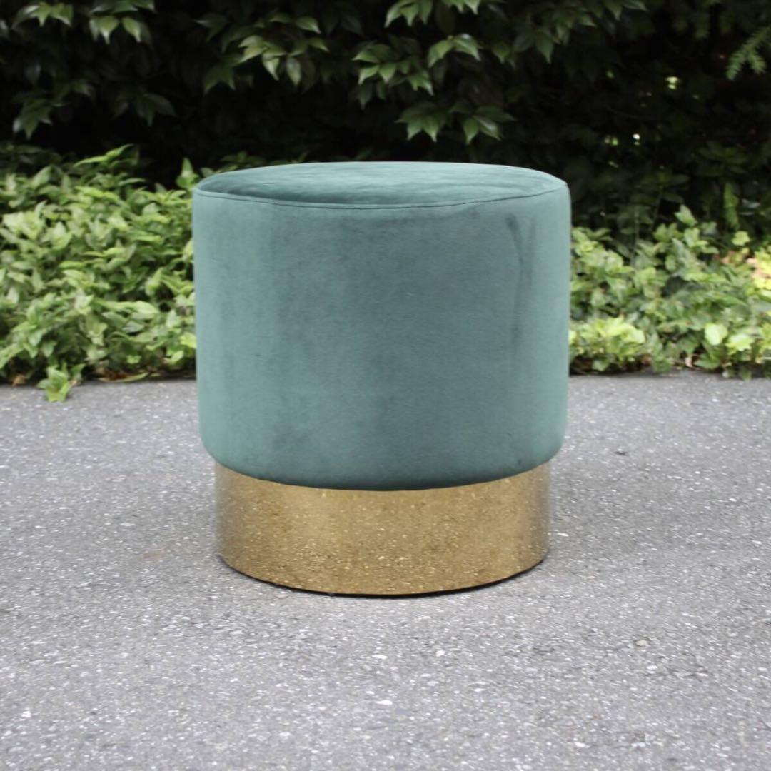 ELLA エラ ベロアスツール オットマン SHARK ATTACK オランダ