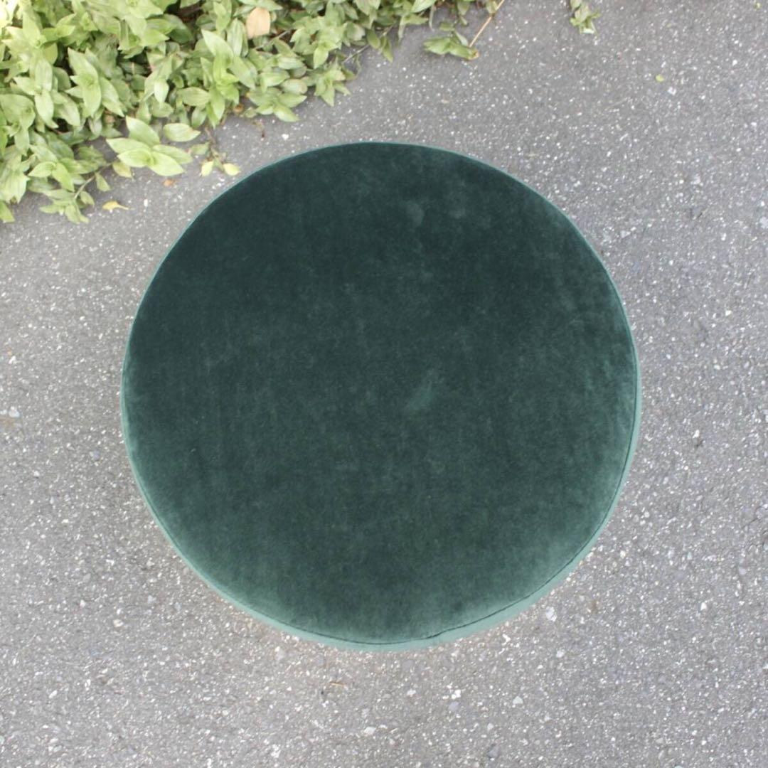 ELLA エラ ベロアスツール オットマン SHARK ATTACK オランダ