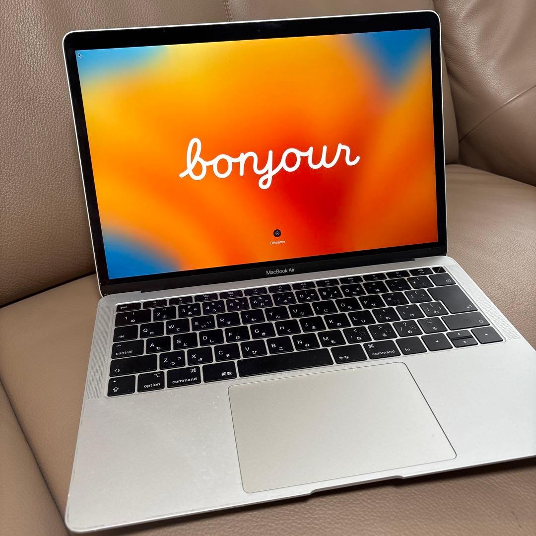 MacBook シルバー 本体