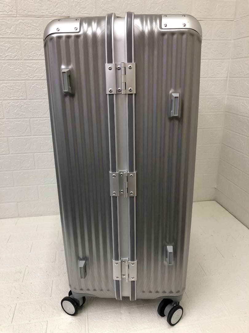 スイスミリタリー SM-I828 28in スーツケース 105L