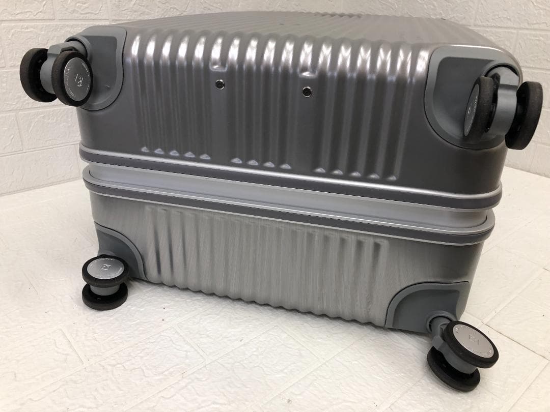 スイスミリタリー SM-I828 28in スーツケース 105L