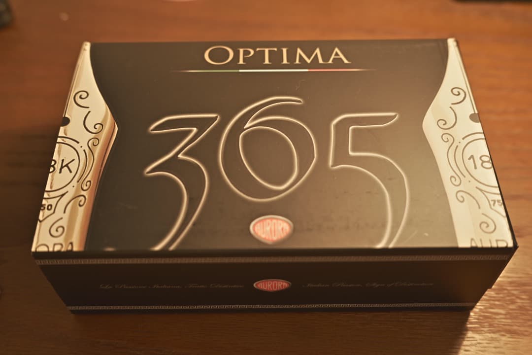✨【限定モデル・極美品】アウロラ 万年筆 OPTIMA 365 ビアンカ EF✨