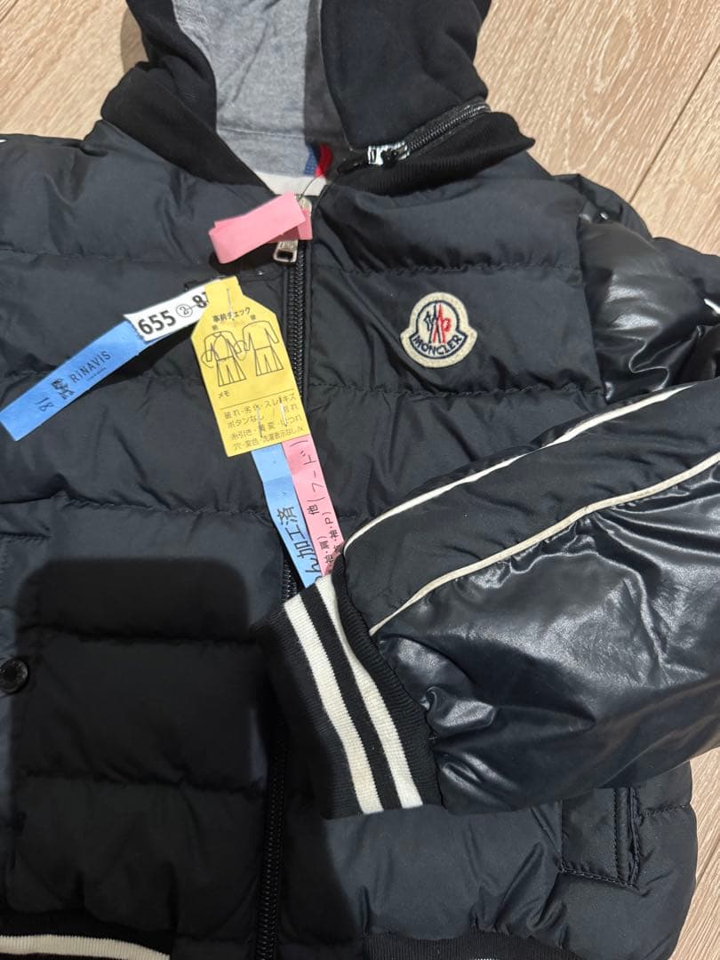 MONCLER ブラック ダウンジャケット　※値下げ中