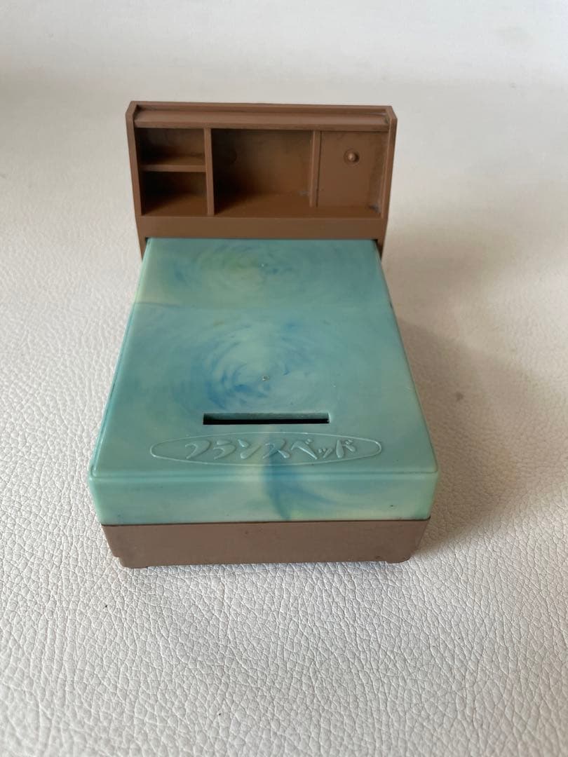 フランスベッド ベッド型 貯金箱 樹脂製 希少品 非売品 ノベルティグッズ 中古