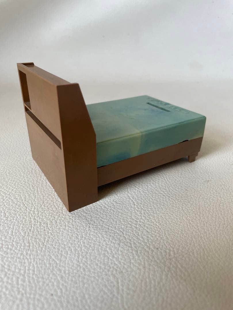 フランスベッド ベッド型 貯金箱 樹脂製 希少品 非売品 ノベルティグッズ 中古