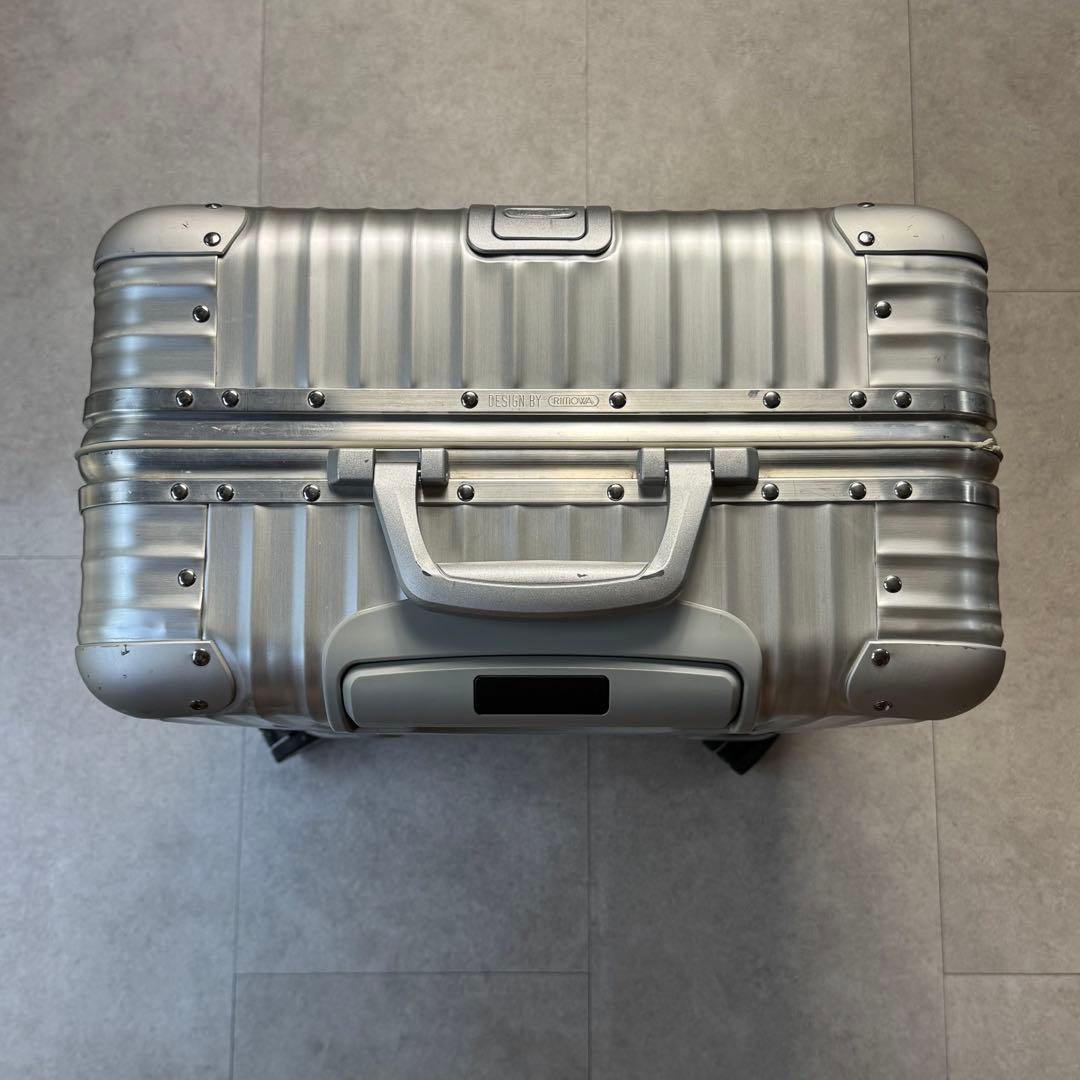 RIMOWA リモワ アルミニウム キャリーケース 64L