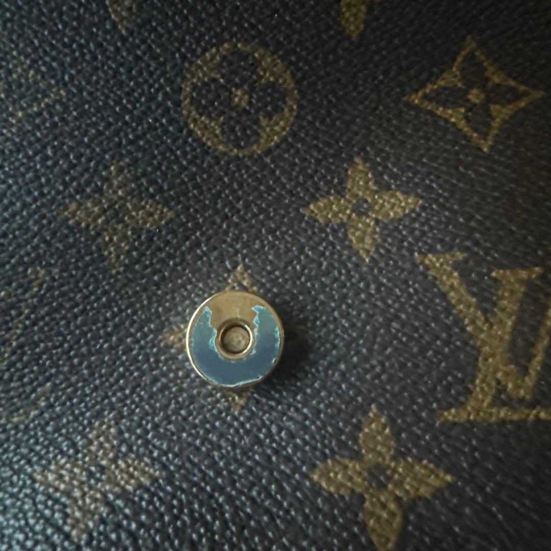 ルイヴィトン　LOUIS VUTTON ショルダーバッグ