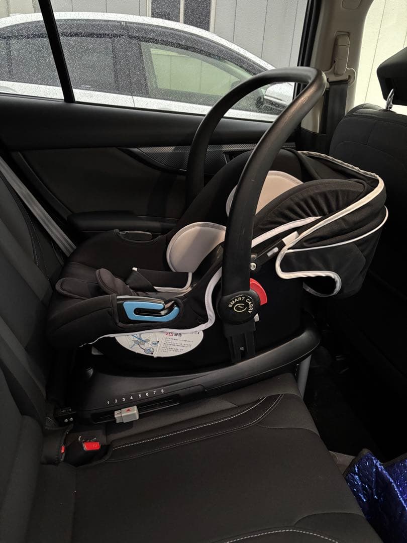日本育児 スマートキャリー　ISOFIXベース付きチャイルドシート