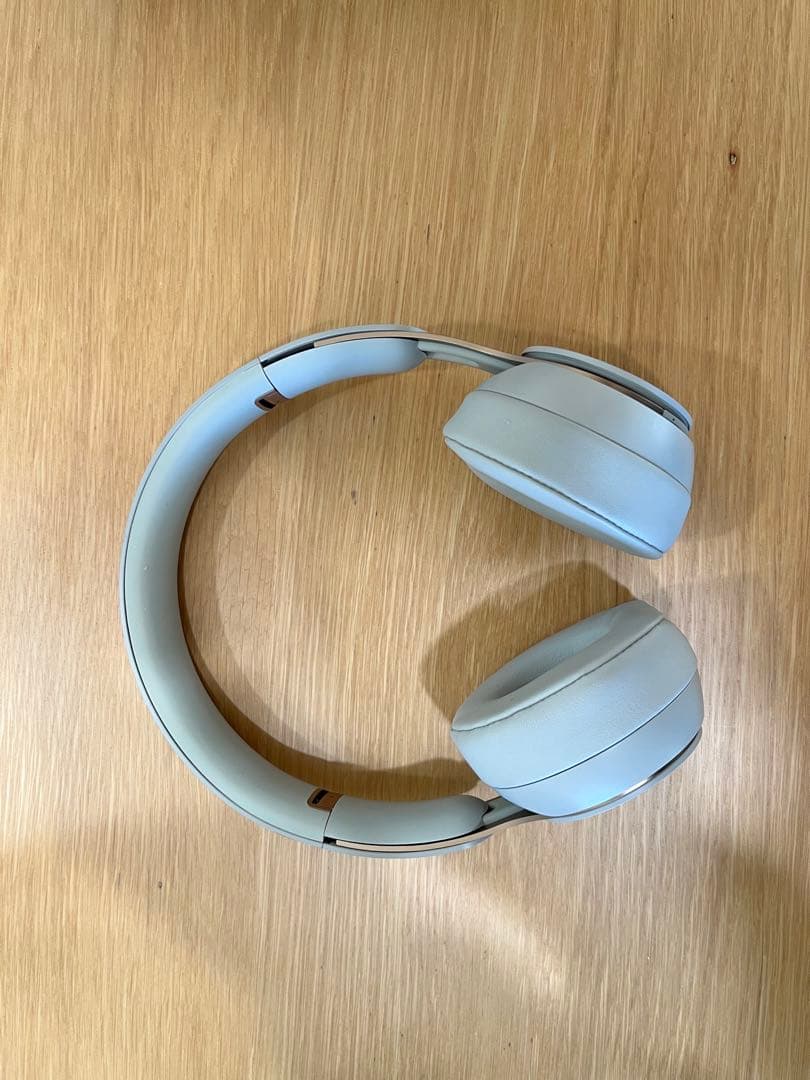 Beats SOLO PRO ワイヤレスヘッドホン