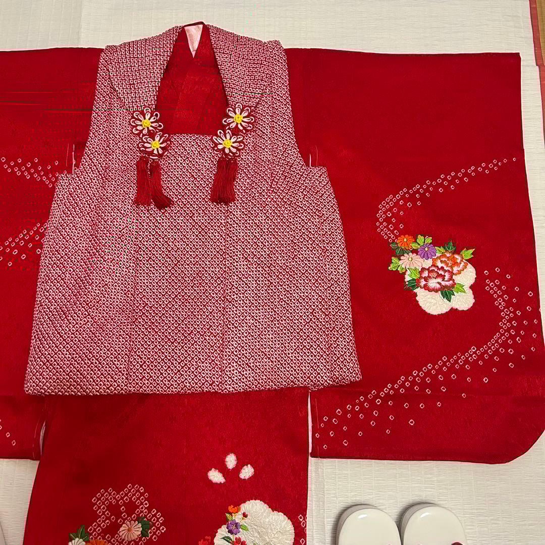 七五三 3歳 フルセット 総絞り 着物 正絹 被布 刺繍 三歳 赤 草履 753