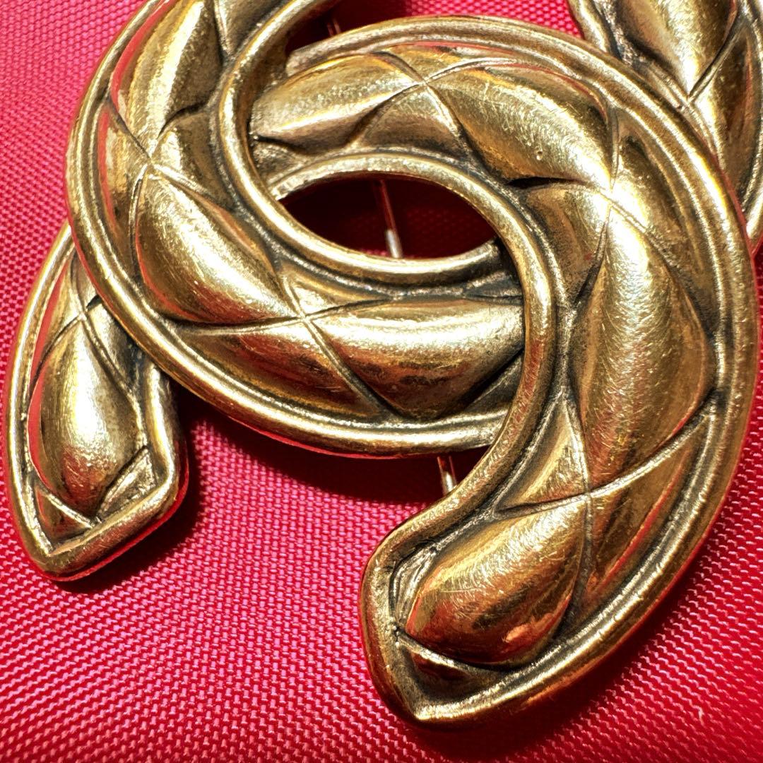 n*a様 2903★CHANEL ブローチ　1152 マトラッセ　ココマーク　ゴ