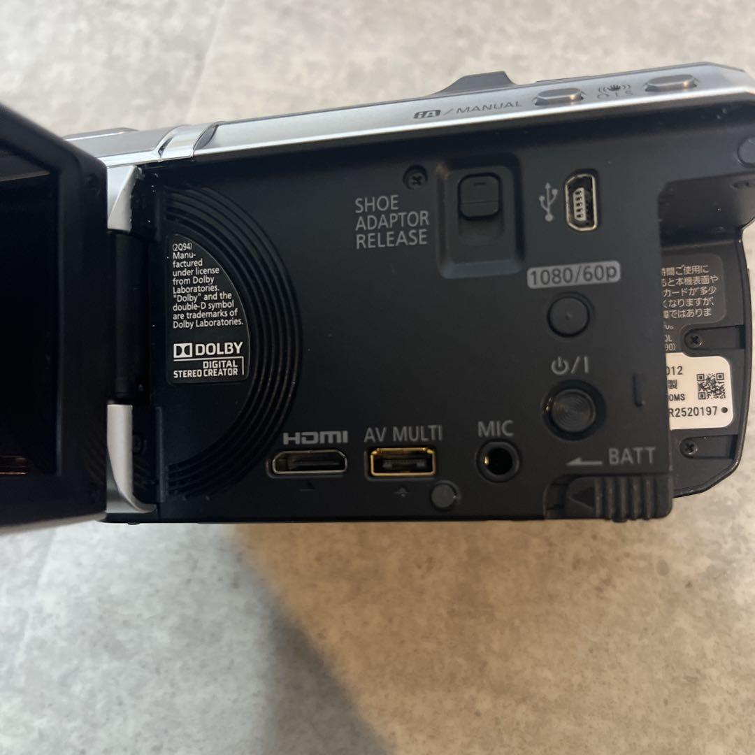 【美品】 Panasonic パナソニック HC-V600M ビデオカメラ