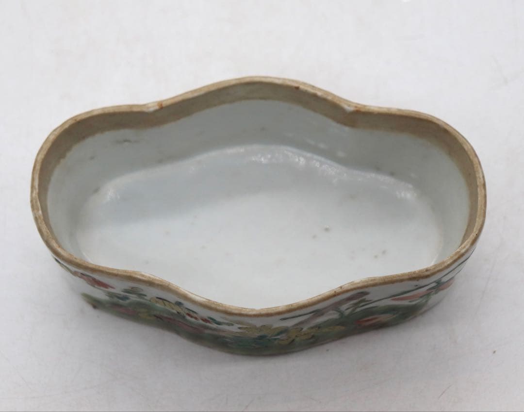 中国　清時代　粉彩花卉昆虫紋香燻　送料込み1213