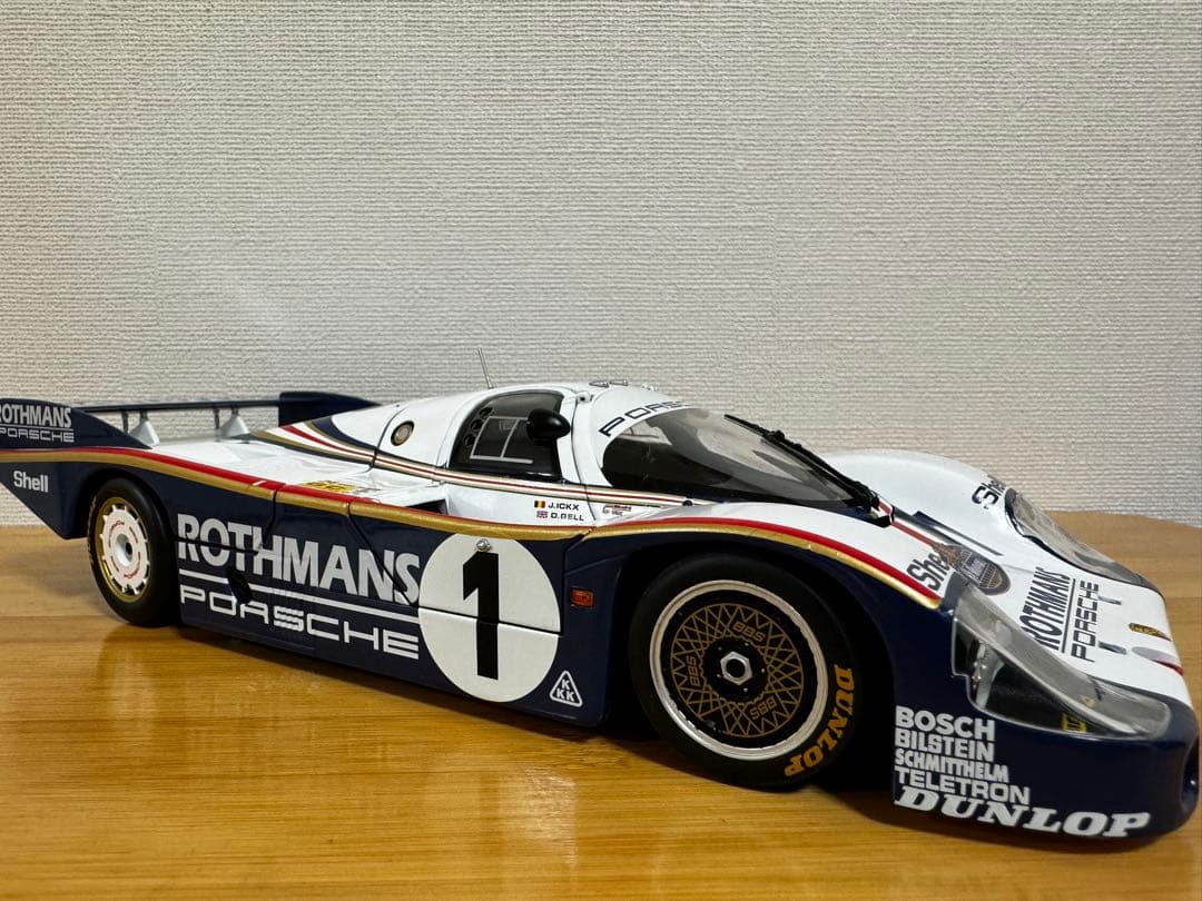 「MINICHAMPS」Porsche 956L #1LE MANS 1982
