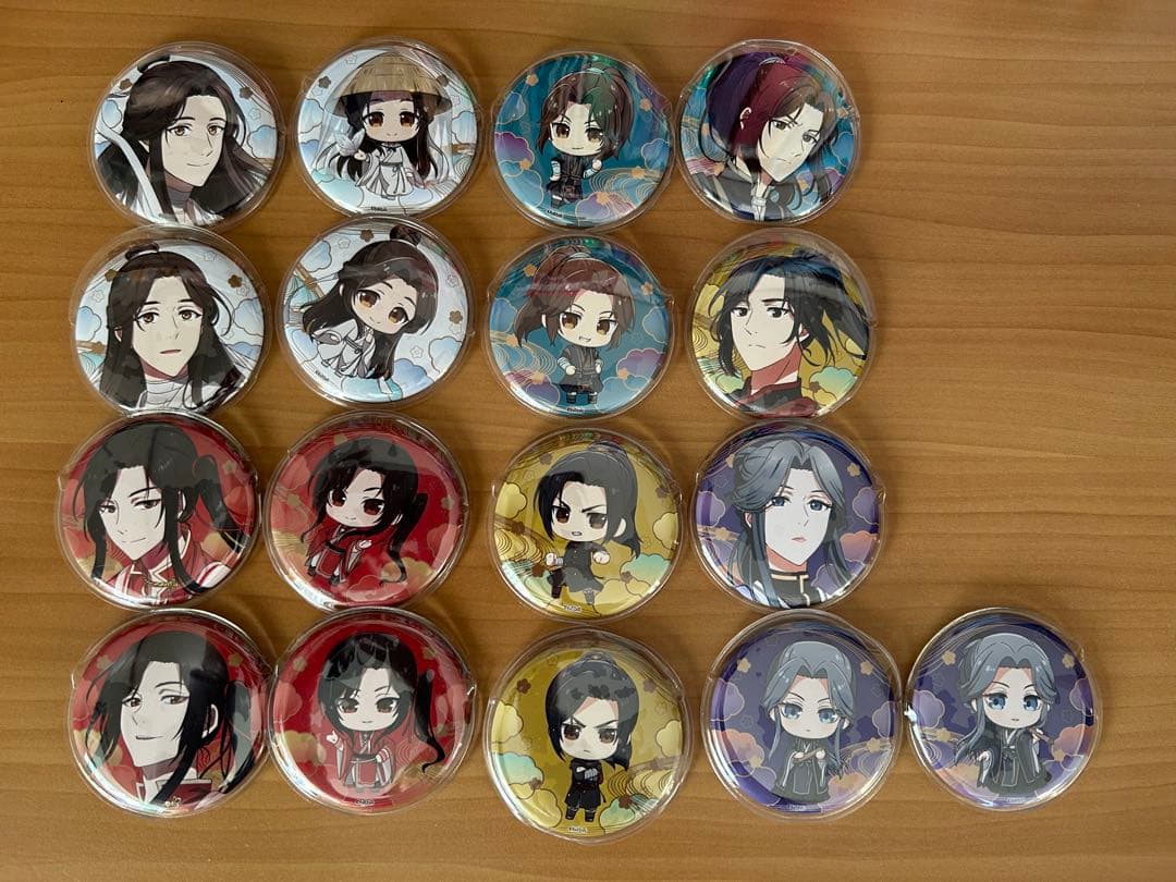 天官賜福 アニメ 缶バッジ