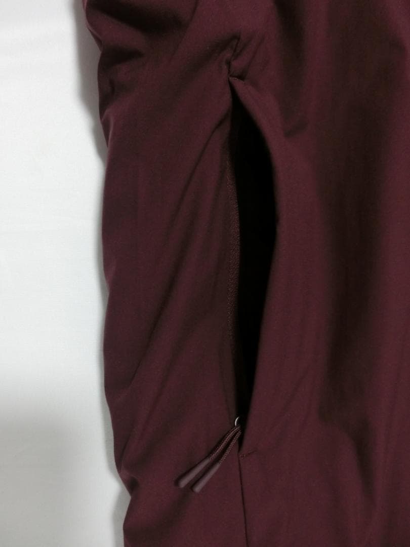 ユニクロC パフテックパーカ L ワイン UNIQLO C