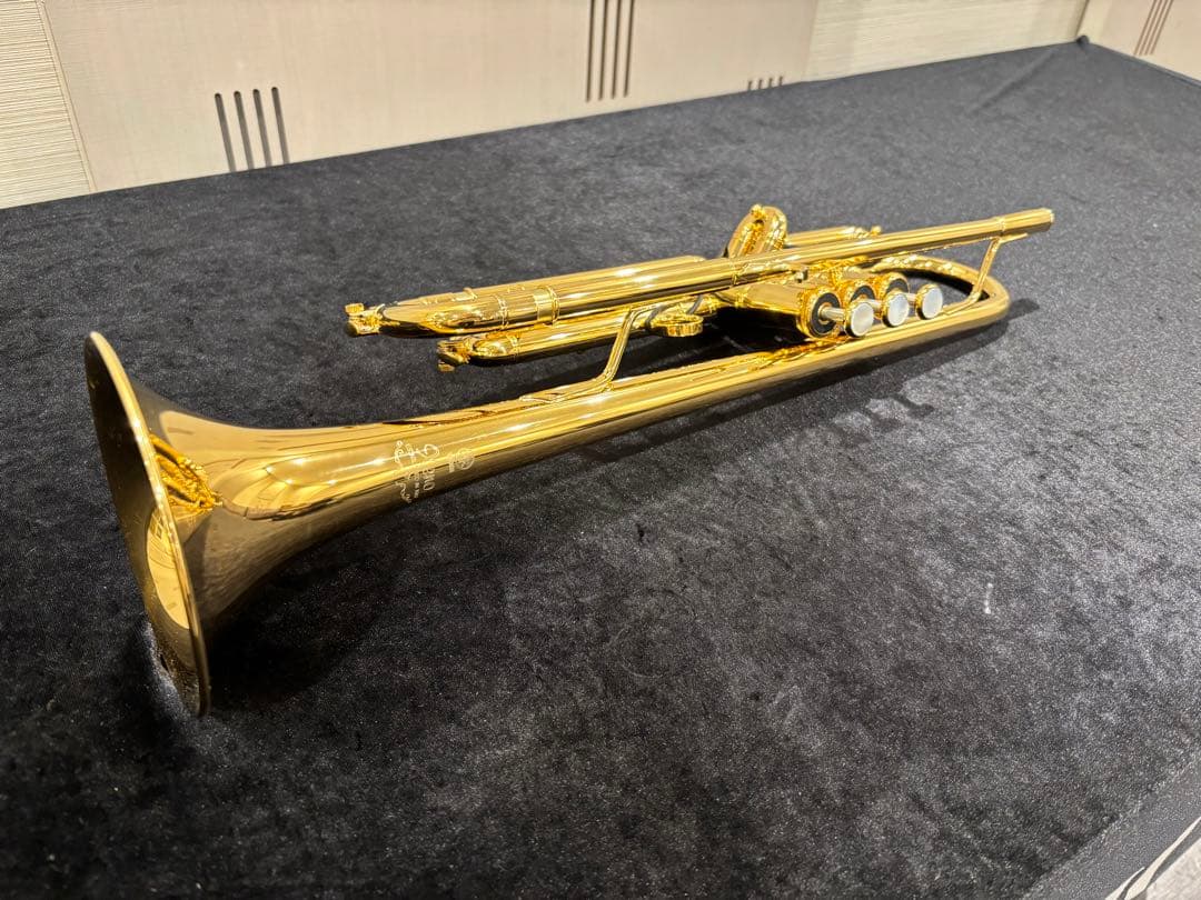 ヤマハ　YTR-8335GP