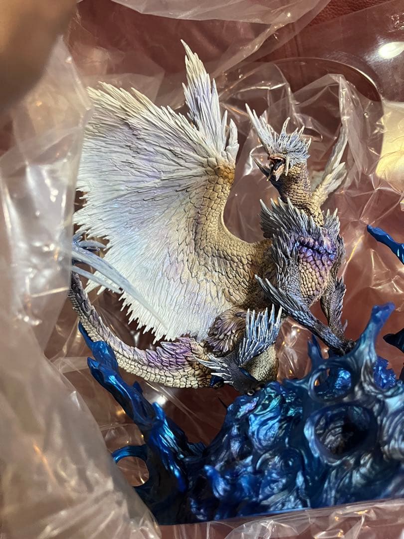 クリエイターズモデル 冰龍 イヴェルカーナ