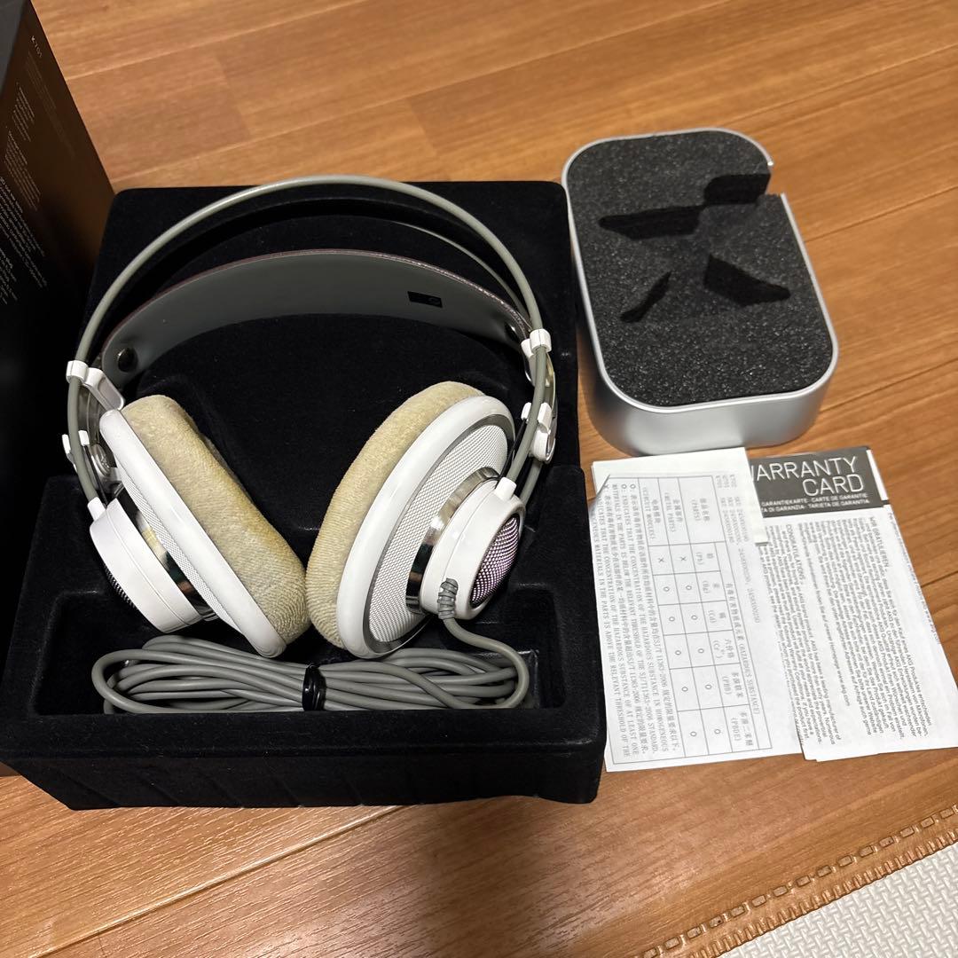 ヘッドホン AKG K701-Y3