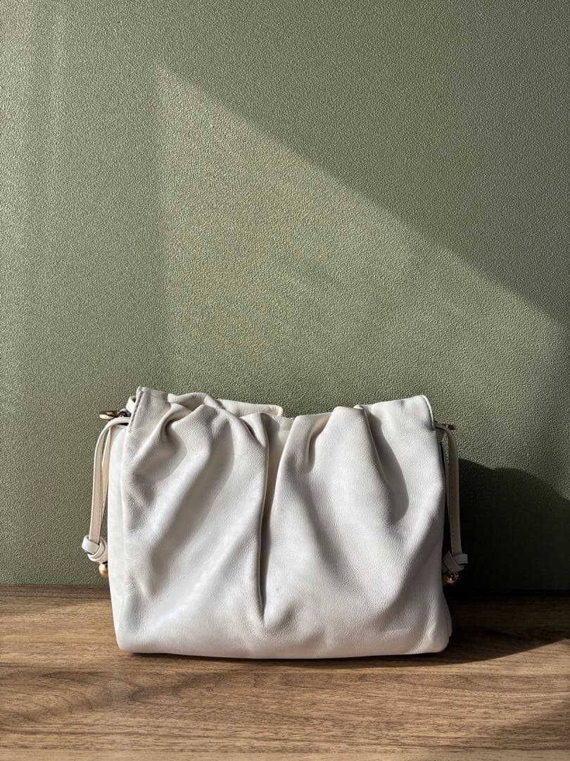 【しの様❤️専用】コーチ　フェイ　ドローストリングバック　現行品　ホワイト